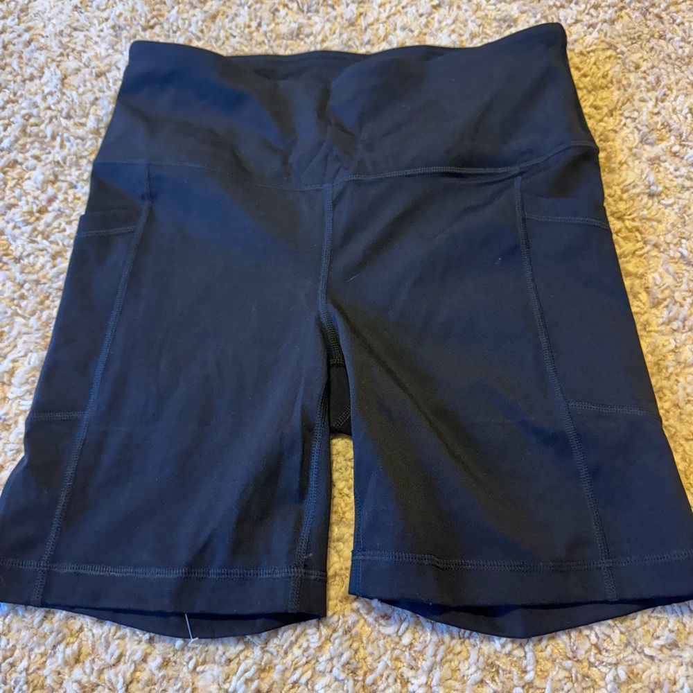 Black High-Waist Bike Shorts with Moisture-Wicking Fabric